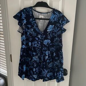 GAP Maternity Women's Blue Flutter Sleeve Floral Top, XS